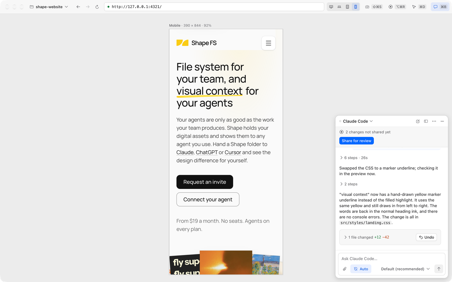 The same website in the Mobile frame of Gui, at 390 × 844 pixels. The chat is open next to the frame.